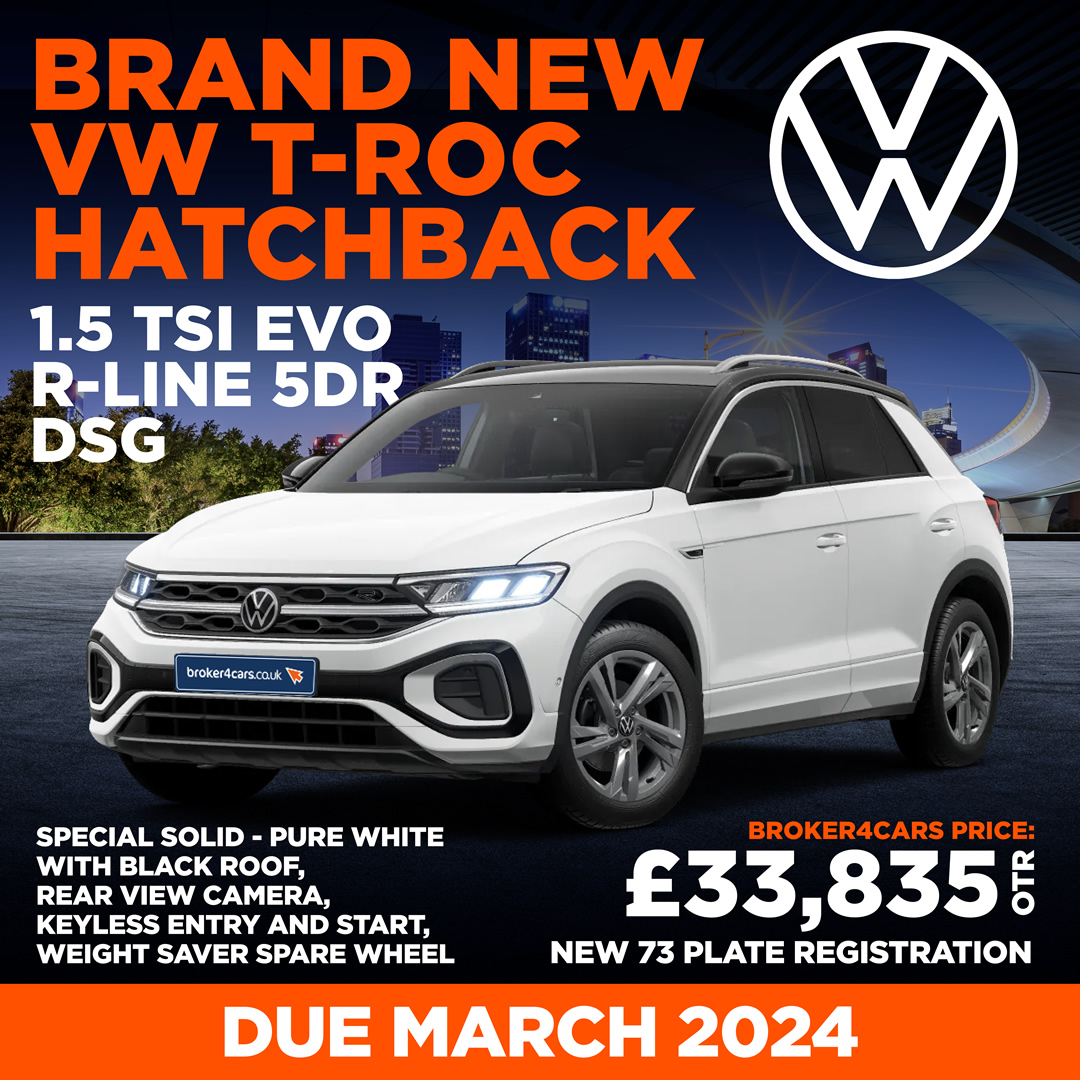 VOLKSWAGEN T-ROC HATCHBACK 1.5 TSI EVO R-LINE 5DR DSG. Special solid - Pure white. Black roof. Rear view camera. Black design pack with 18\
